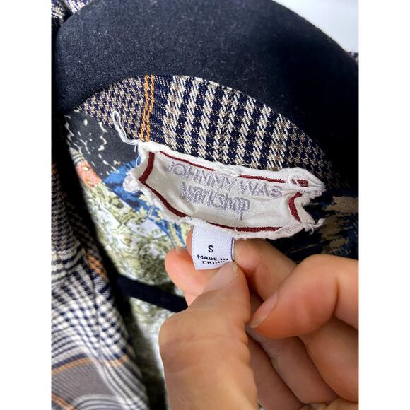 Johnny Was Olivia Embroidered Brown Plaid Floral Blazer Jacket size S - Picture 3 of 8